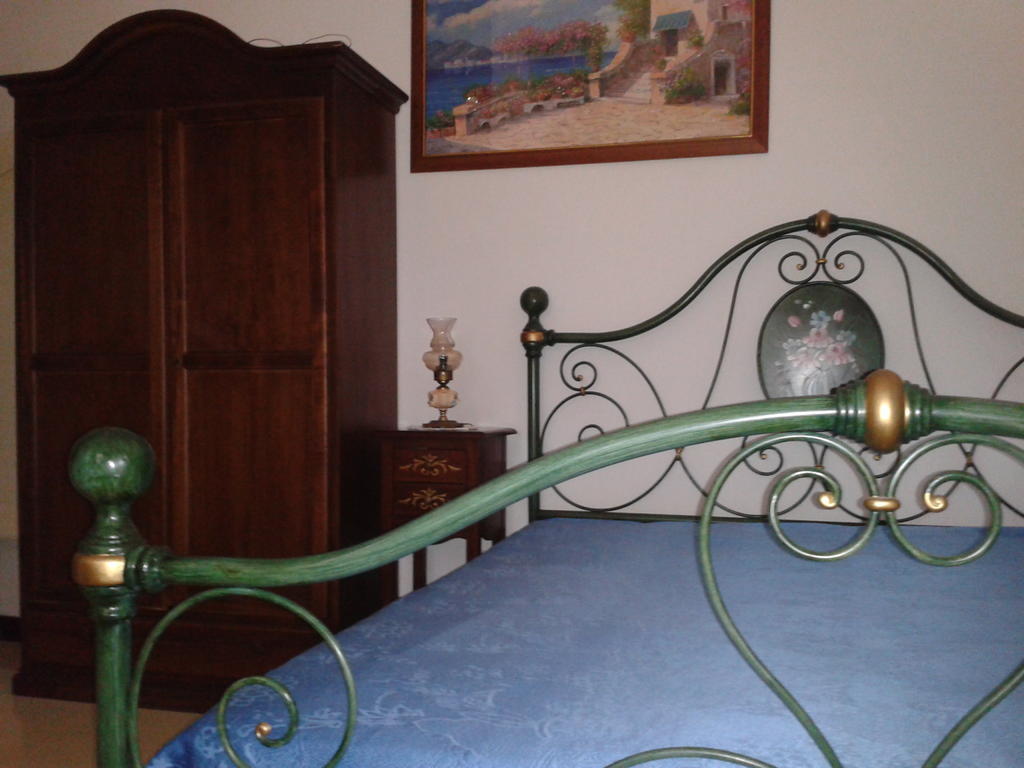 Tenuta La Spezia Карпиньяно-Салентино Номер фото